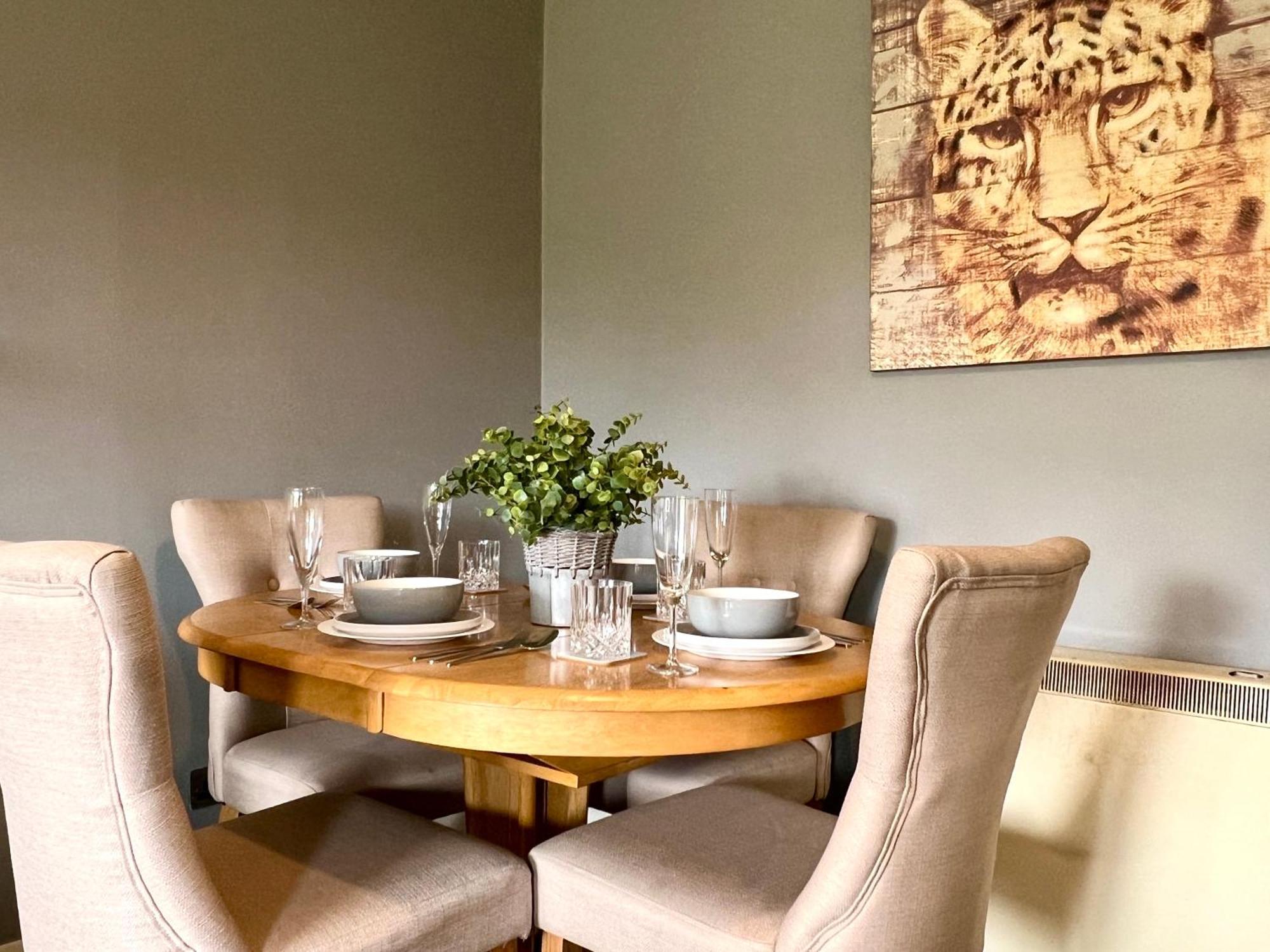 Spacious 2 Bed-Flat In Glasgow City - Free Parking Ngoại thất bức ảnh
